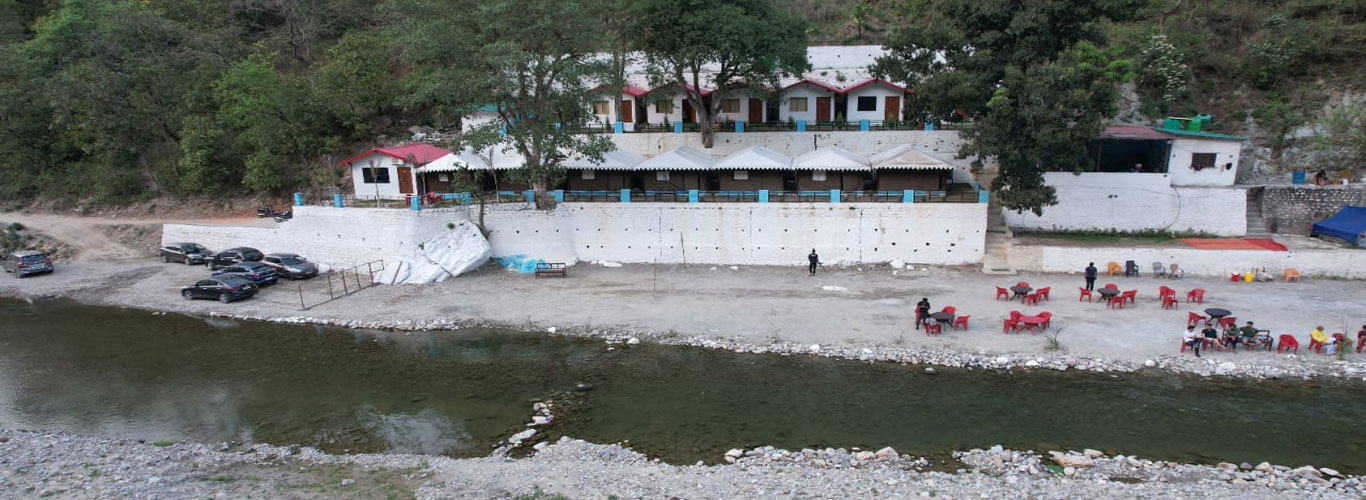Insta Beach Camp